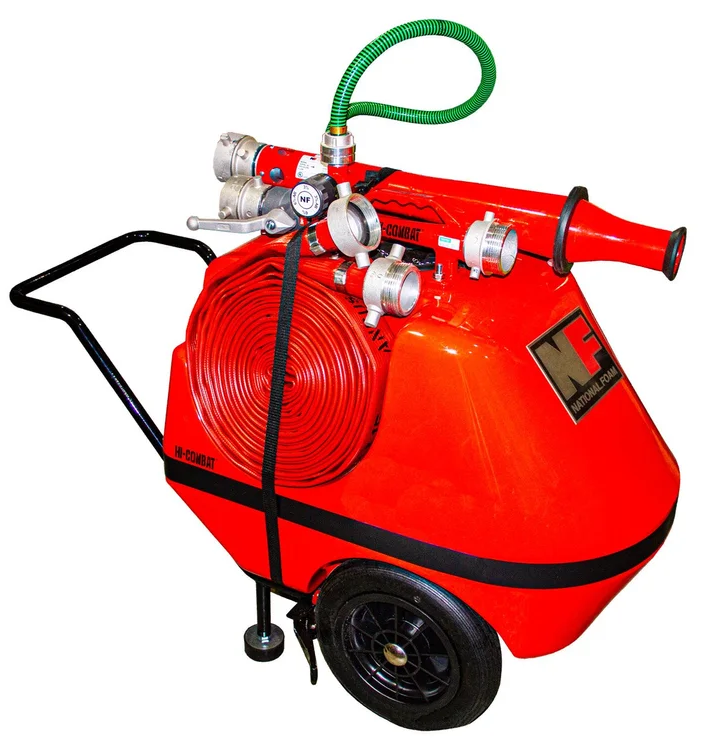 Unité mobile à mousse National Foam NF-120 destinée aux interventions de lutte contre les incendies à l'aide de mousse portable.